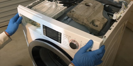 Ремонт стиральных машин Whirlpool в Балахне – сервис от Мастер24, цены от 2090 руб