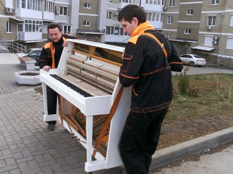 Перевозка пианино и рояля в Балахне — цена от 836 руб., грузчики, упаковка — Мастер24